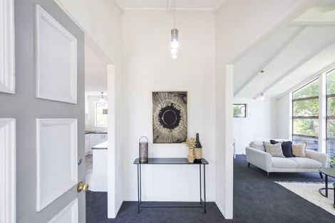 Photo of property in 3 Escort Grove, Awapuni, Palmerston North, 4412