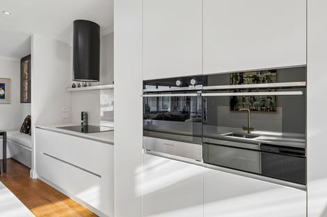Photo of property in 17 Sandringham Street, Saint Clair, Dunedin, 9012