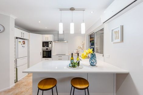 Photo of property in 18 Steamer Road, Silverdale, 0932