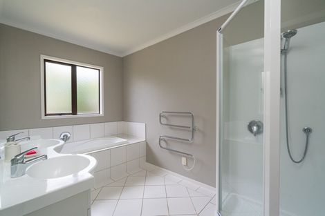 Photo of property in 33 Chelsea Rise, Nukuhau, Taupo, 3330