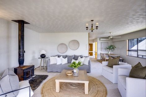 Photo of property in 28 Hospital Terrace, Hospital Hill, Napier, 4110