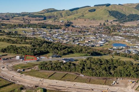 Photo of property in 42 Okaia Drive, Kinloch, Taupo, 3377