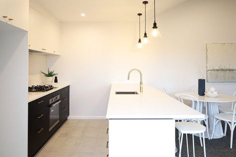 Photo of property in 1 Mangatainoka Lane, Awapuni, 4412