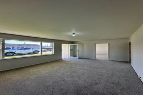 Photo of property in 2/3 Kita Road, Manurewa, Auckland, 2102