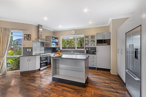 Photo of property in 137 Centaurus Road, Saint Martins, Christchurch, 8022