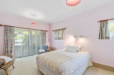 Photo of property in 431 Te Moana Road, Waikanae, 5036