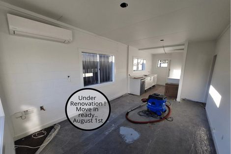 Photo of property in 33 Fulford Street, New Plymouth, 4310