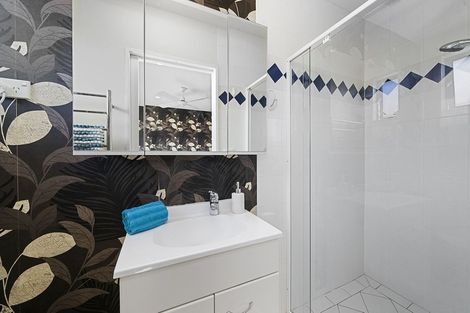 Photo of property in 4/53 Amohia Street, Paraparaumu, 5032