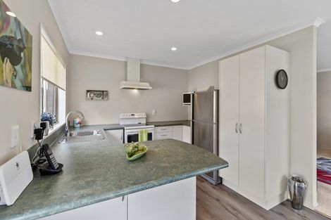 Photo of property in Rangeview Villas, 63/9 Fuller Close, Levin, 5510