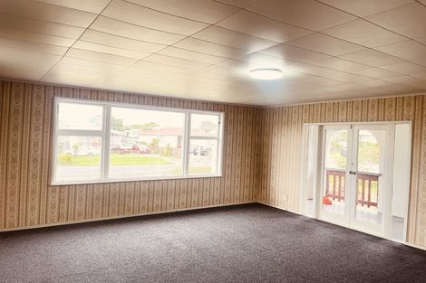 Photo of property in 47 Friesian Drive, Mangere, Auckland, 2022