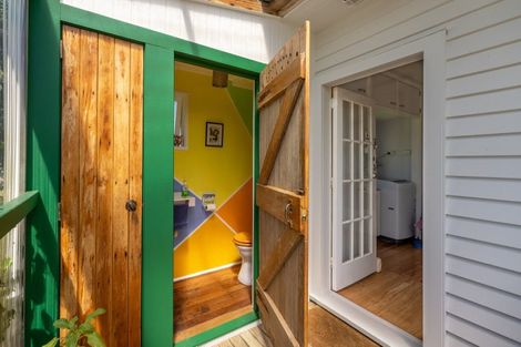 Photo of property in 35 North Manakau Road, Manakau, Levin, 5573