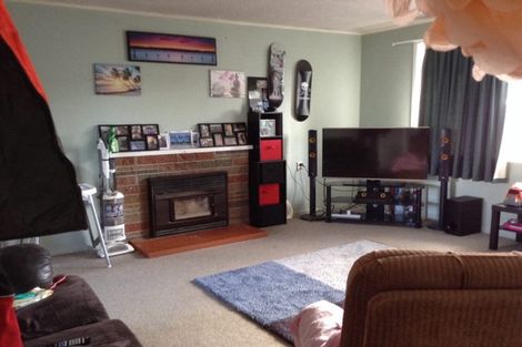 Photo of property in 55 Clotworthy Crescent, Onerahi, Whangarei, 0110