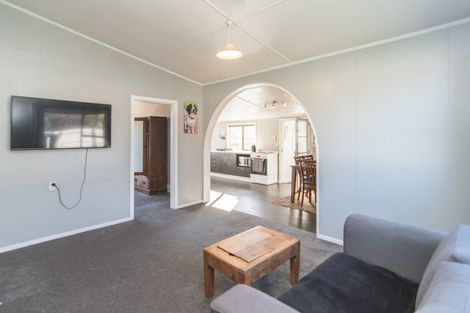 Photo of property in 24 Queen Street, Pareora, 7912