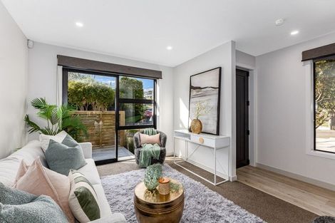 Photo of property in 11a Barberry Grove, Maungaraki, Lower Hutt, 5010