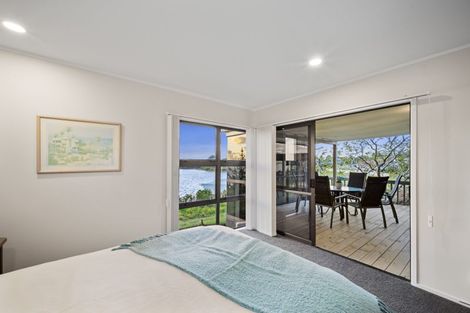 Photo of property in 21 St Annes Crescent, Wattle Downs, Auckland, 2103