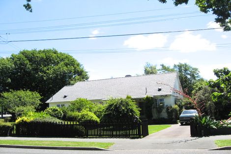 Photo of property in 73 Ford Road, Opawa, Christchurch, 8023