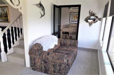 Photo of property in 6 Seaview Road, Cable Bay, 0420