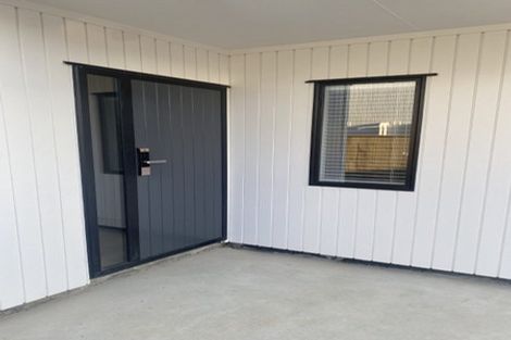 Photo of property in 6c Grays Road, Plimmerton, Porirua, 5026