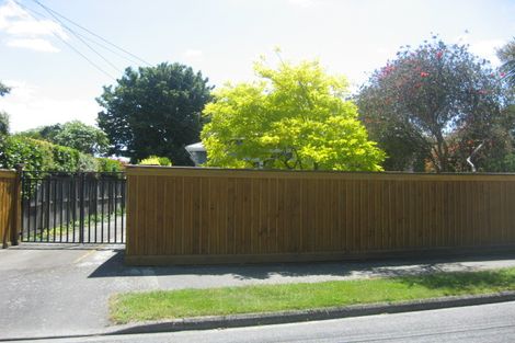 Photo of property in 19 Deyell Crescent, Sydenham, Christchurch, 8023
