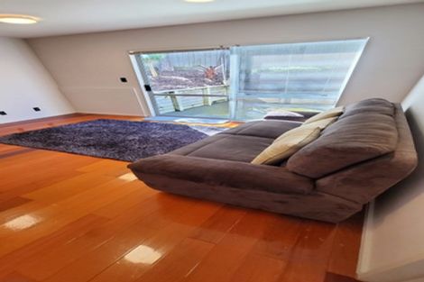 Photo of property in 6 Philadelphia Avenue, Albany Heights, Auckland, 0632