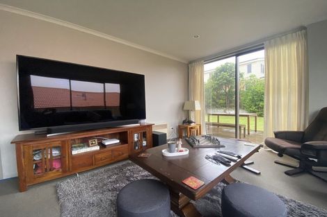 Photo of property in 84 Kentwood Drive, Woodridge, Wellington, 6037