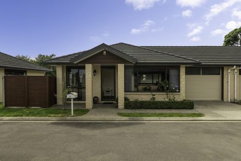 Photo of property in 8 Ian Peter Way, Otaki, 5512