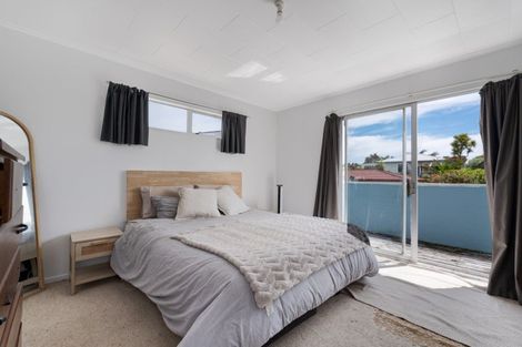 Photo of property in 46d Percy Road, Papamoa Beach, Papamoa, 3118