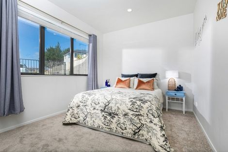 Photo of property in 25 Resolution Drive, Gulf Harbour, Whangaparaoa, 0930