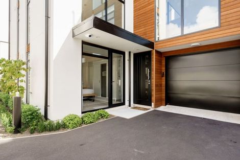 Photo of property in 2/22 Peterborough Street, Christchurch Central, Christchurch, 8013