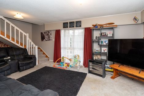 Photo of property in 6 Camden Place, Pukete, Hamilton, 3200