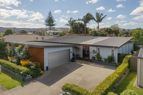 Photo of property in 3 Cobham Lane, Whitianga, 3510