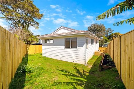 Photo of property in 6 Virgo Place, Kawaha Point, Rotorua, 3010