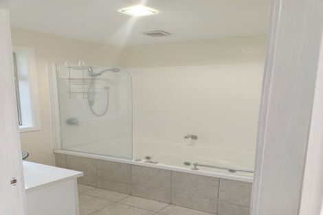 Photo of property in 24 Assisi Street, Mount Pleasant, Christchurch, 8081