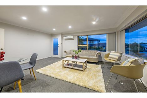 Photo of property in 1/118 Rangitoto Road, Papatoetoe, Auckland, 2025