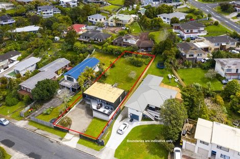 Photo of property in 3 Dunraven Place, Torbay, Auckland, 0630