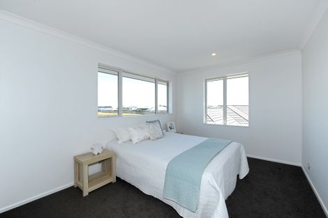 Photo of property in 22 Asheridge Place, Wigram, Christchurch, 8025