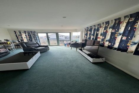 Photo of property in 155c Hobsonville Road, West Harbour, Auckland, 0618