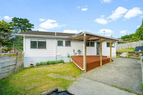 Photo of property in 1/325 Triangle Road, Massey, Auckland, 0614