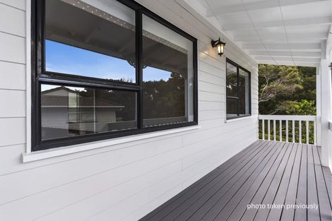 Photo of property in 42 Anne Mclean Drive, Bayview, Auckland, 0629