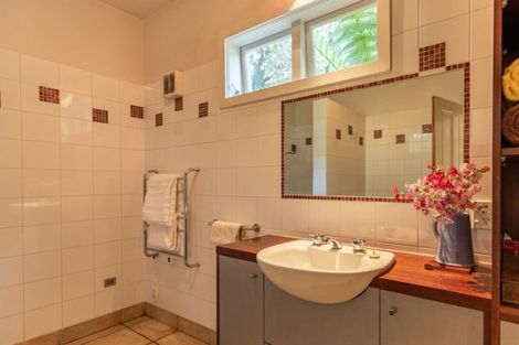 Photo of property in 13 Shelbourne Street, Nelson, 7010