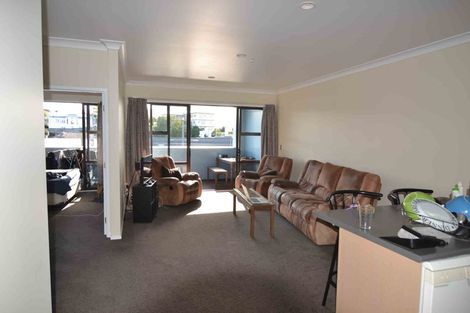 Photo of property in 303/3 Morningside Drive, Morningside, Auckland, 1025