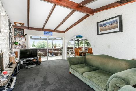 Photo of property in 103a Woodglen Road, Glen Eden, Auckland, 0602