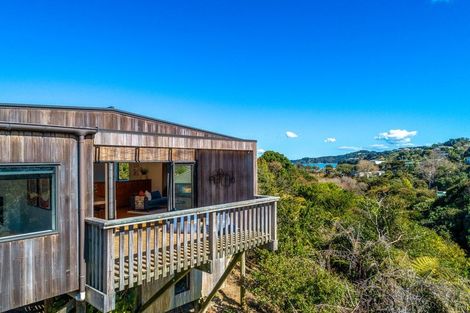 Photo of property in 33c Ocean Road, Surfdale, Waiheke Island, 1081