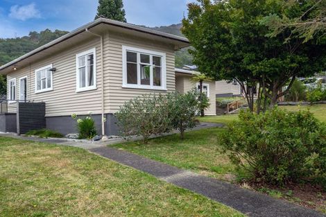 Photo of property in 5 Lawrence Street, Havelock, 7100