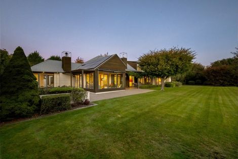 Photo of property in 248 Beacon Point Road, Wanaka, 9305