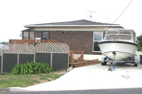 Photo of property in 1/18 Summit Drive, Torbay, Auckland, 0630