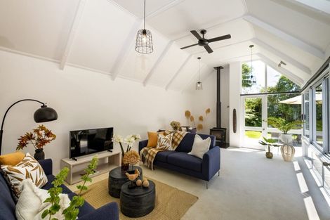 Photo of property in 10 Doralto Road, Frankleigh Park, New Plymouth, 4310