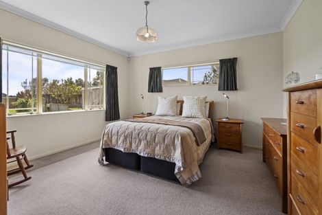Photo of property in 35 Madison Avenue, Milson, Palmerston North, 4414