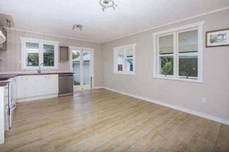 Photo of property in 24 Bellevue Avenue, Wellsford, 0900