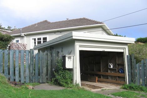 Photo of property in 75 Tarawera Road, Johnsonville, Wellington, 6037